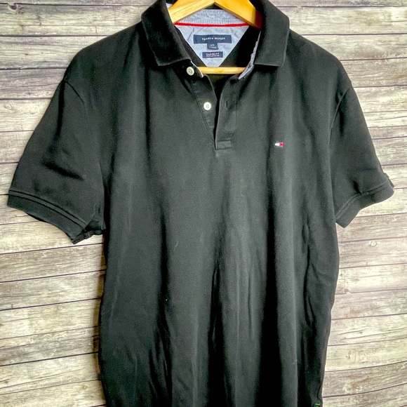 Men’s Tommy Hilfiger Black Polo (Large) - Picture 1 of 3